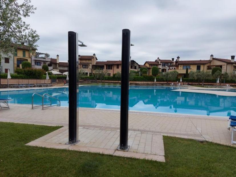 Garda Resort Village I Borghi Peschiera del Garda Exteriör bild